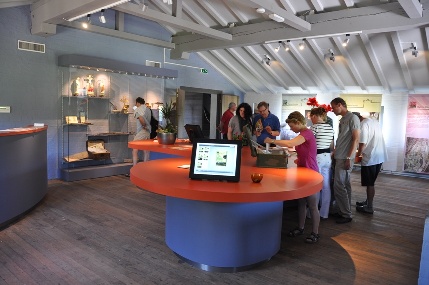OMD Ravenstein_bezcentrum (jpg) OMD Ravenstein_bezcentrum (jpg)